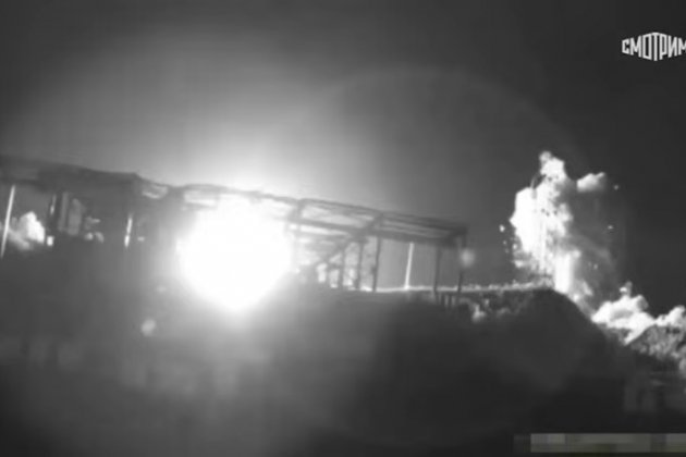 Удары по производству ракет "Сапсан" на Украине попали на видео очевидцев
